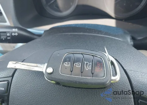 2016 Hyundai Tucson Se z USA, uszkodzony, nr VIN KM8J3CA40GU035523